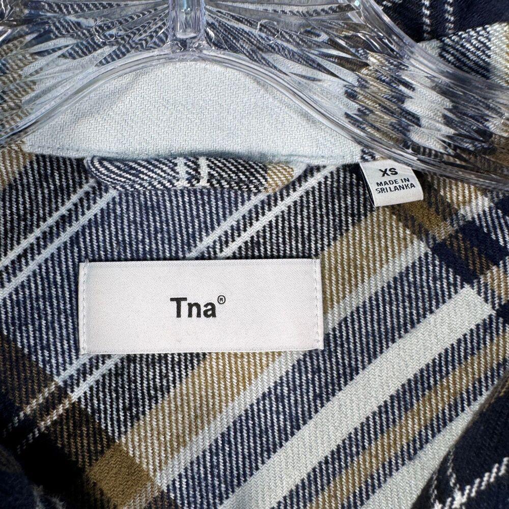 Tna Shirt Womens Size XS White Blue Long Sleeve Organic Cotton Flannel Aritzia - Picture 3 of 11